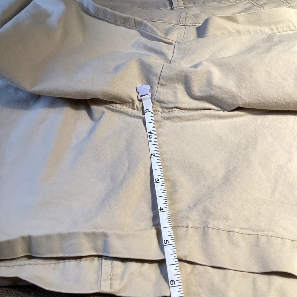 OLD NAVY CREAM SHORT SIZE 14 - Picture 12 of 15